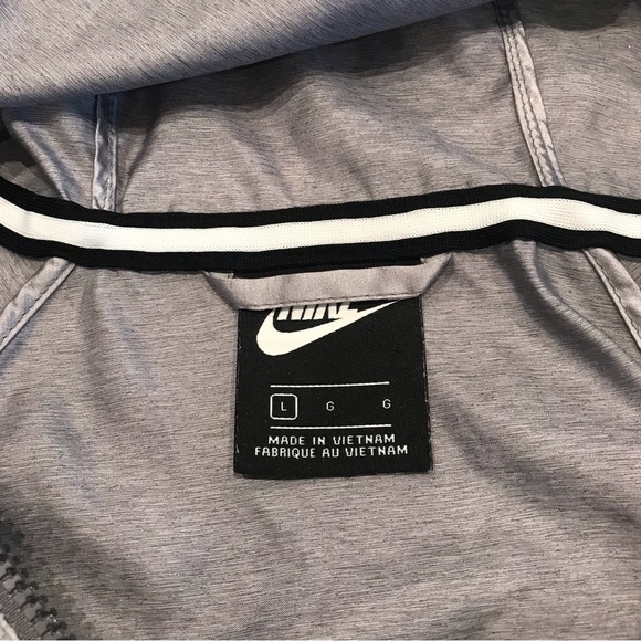 Nike Sportswear Boy's Sz L Windrunner Full Zip Hooded Jacket Gray Zip Pocket EUC - Picture 7 of 10